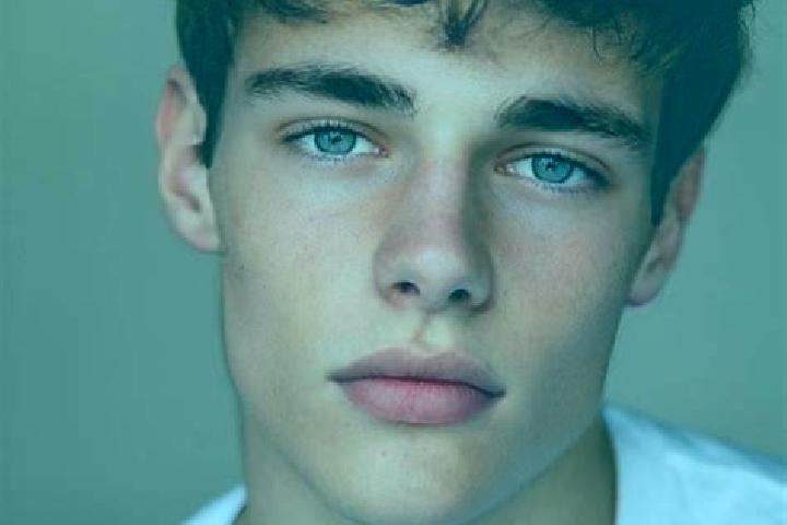 Addison, 28, a chestnut brown-eyed caucasian companion based in Pithiviers-le-Vieil. Offering A-Level, Domination, 69. Available for incall and outcall, over...