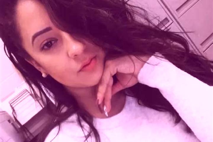 Addison, 28, a red dark-eyed middle eastern companion based in San Juan Juquila Vijanos. Offering Erotic Massage, Girlfriend Experience, Overnight, Stripteas...