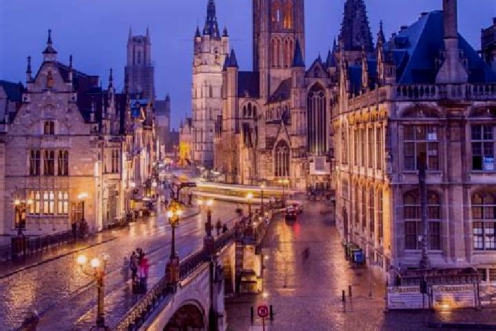 Addison, 28 — Escort in Gent, Belgium