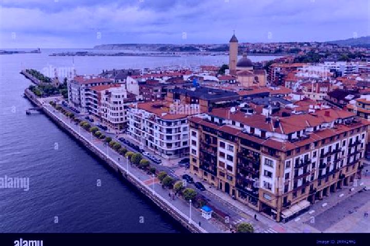 Addison, 28 — Escort in Getxo, Spain