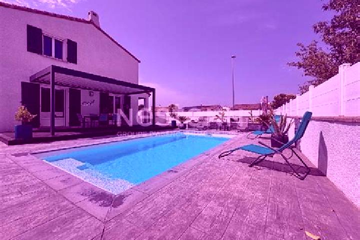 Addison, 28 — Escort in Le Canet, France