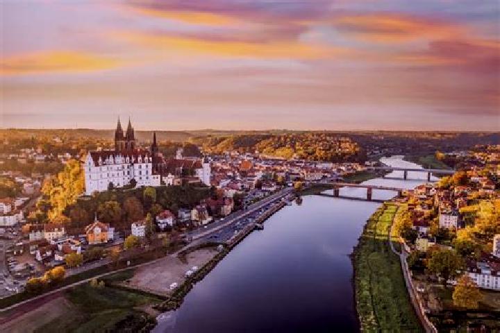 Addison, 28 — Escort in Meissen, Germany