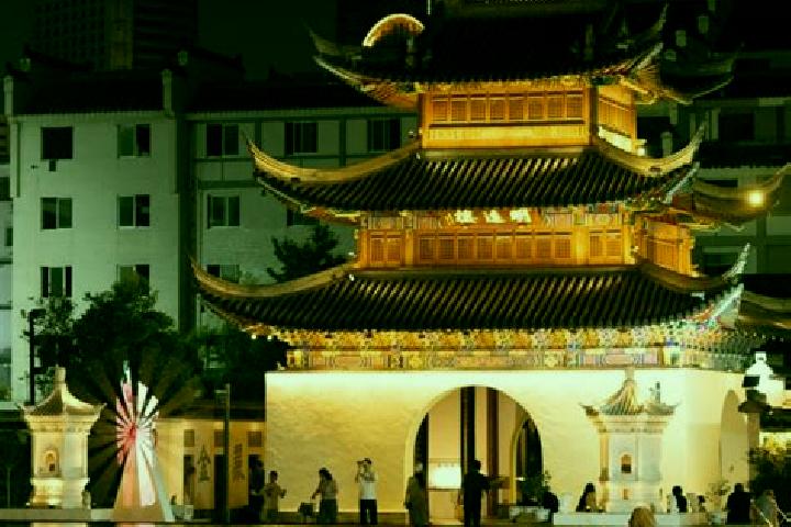 Addison, 28 — Escort in Nanjing, China