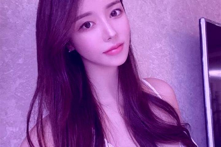 Addison, 28 — Escort in Shizong, China