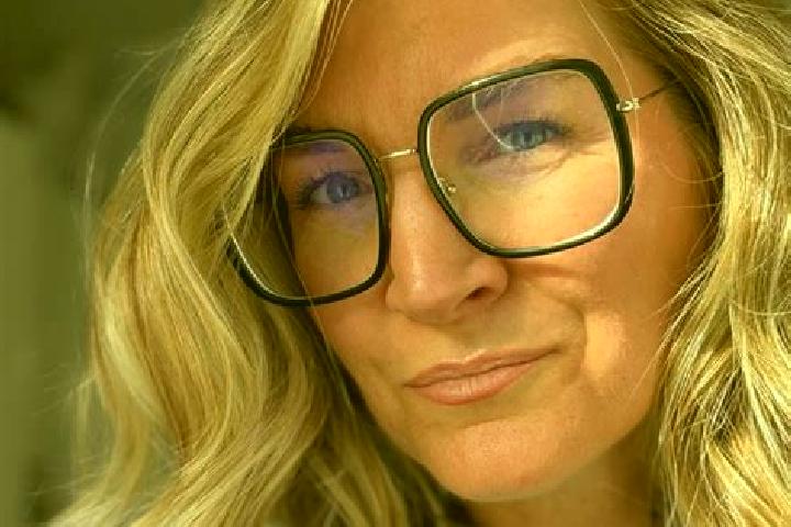 Addison, 28 — Escort in Strahlungen, Germany