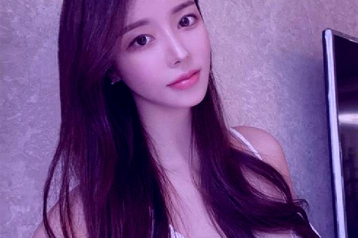 Addison, 28 — Escort in Tanggan, China