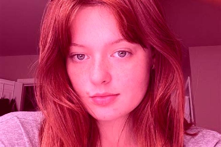 Addison, 29, a auburn blue-eyed caucasian companion based in Fribourg. Offering 69, Dinner Date, Fetish. Available for incall and outcall, day and evening da...