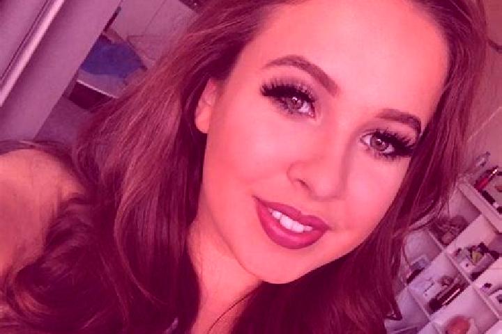 Addison, 29, a blonde brown-eyed caucasian companion based in Belmont North. Offering 69, Domination, Striptease, Prostate Massage. Available for incall and ...