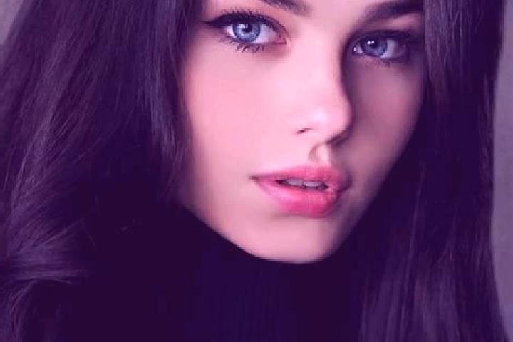 Addison, 29, a brunette blue-eyed caucasian companion based in Kastel. Offering Travel Companion, Dinner Date, 69, Fetish. Available for incall and outcall, ...
