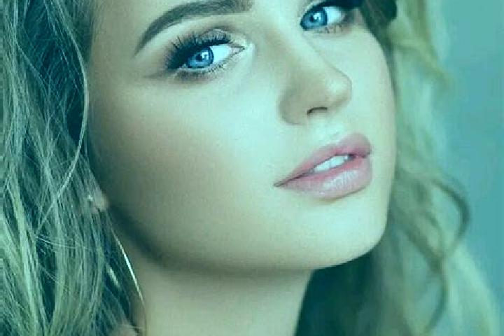 Addison, 29, a dark blonde blue-eyed caribbean companion based in Touih. Offering CIM, Prostate Massage, Erotic Massage. Available for incall and outcall, da...