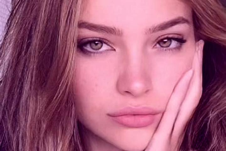 Addison, 29, a dark blonde hazel-eyed latina companion based in Peishe. Offering Duos, OWO, Couples, Overnight. Available for incall and outcall, day and eve...