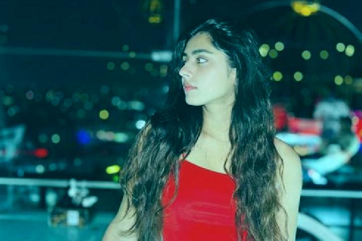 Addison, 29, a red dark-eyed asian companion based in Chal Tarkhan. Offering OWO, Girlfriend Experience, A-Level. Available for incall and outcall, overnight...