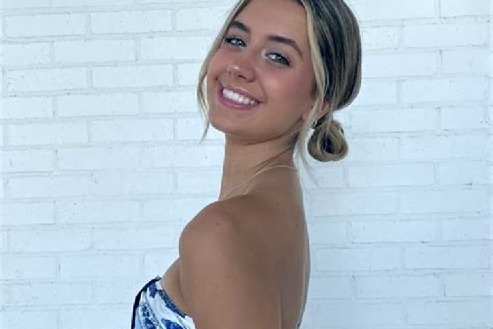 Addison, 29 — Escort in Statesboro, United States