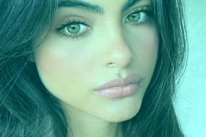 Addison, 30, a brunette dark-eyed middle eastern companion based in Insculas. Offering Overnight, OWO, Dinner Date, Couples. Available for incall and outcall...