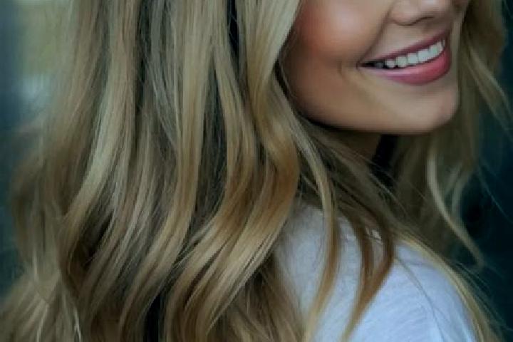 Addison, 30, a dark blonde hazel-eyed caucasian companion based in Butoiu. Offering OWO, Travel Companion, Fetish. Available for incall and outcall, overnigh...