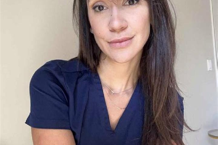 Addison, 30, a red blue-eyed caucasian companion based in Santa Clara. Offering Striptease, Erotic Massage, Duos, A-Level, 69. Available for incall and outca...