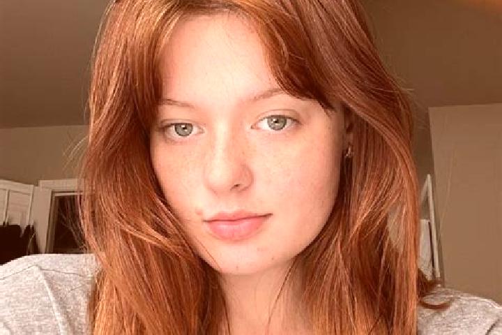 Addison, 30, a red grey-eyed european companion based in Sessa. Offering 69, Erotic Massage, GFE, A-Level. Available for incall and outcall, day and evening ...