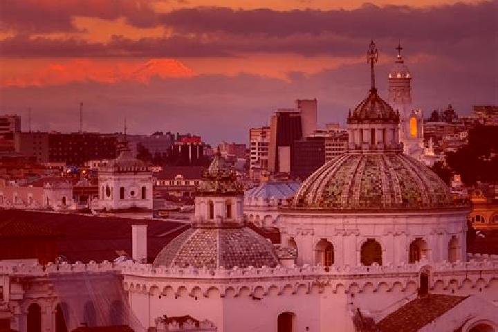 Addison, 30 — Escort in El Rosario, Ecuador