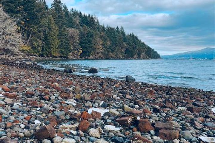 Addison, 30 — Escort in Gabriola, Canada
