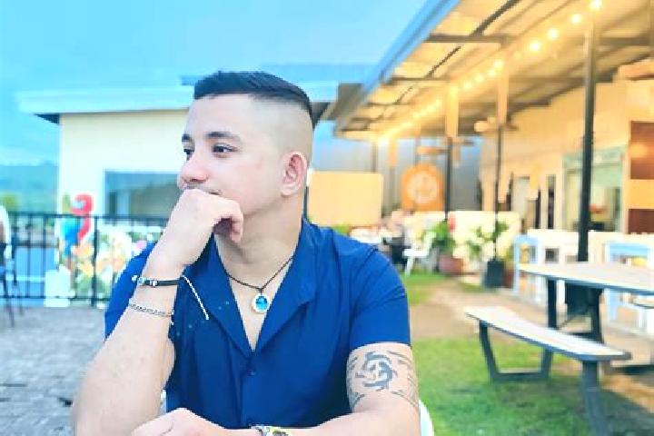 Addison, 30 — Escort in Kagay, Philippines