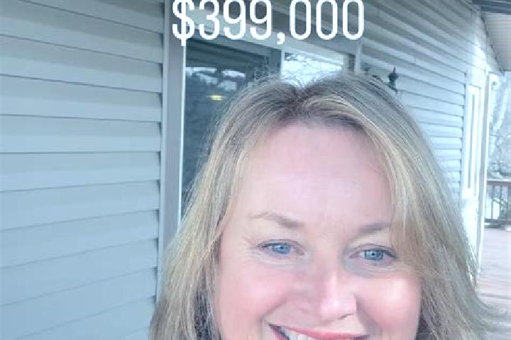 Addison, 30 — Escort in Lake Wildwood, United States