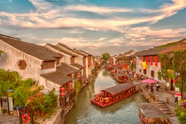 Addison, 30 — Escort in Liuyuan, China