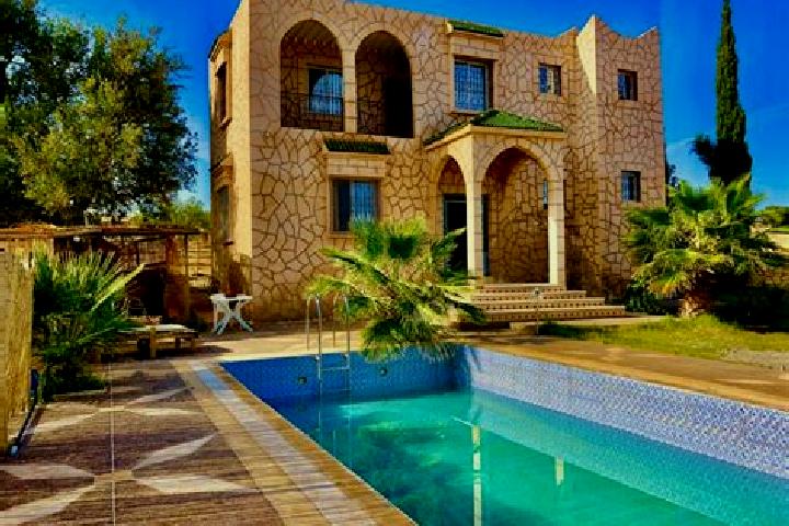 Addison, 30 — Escort in Tlet El Hanchane, Morocco