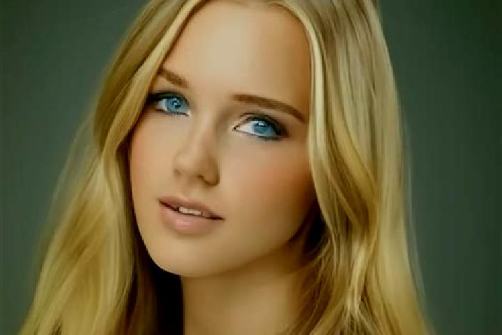Addison, 31, a blonde amber-eyed slavic companion based in Retiro. Offering Striptease, Erotic Massage, Roleplay. Available for incall and outcall, day and e...