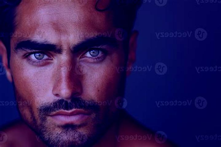 Addison, 31, a dark blonde amber-eyed middle eastern companion based in El Pando. Offering Deep French Kissing, Erotic Massage, Massage. Available for incall...
