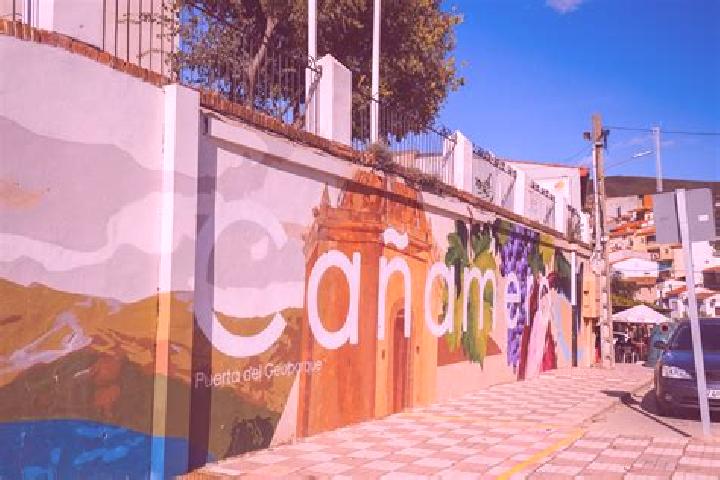 Addison, 31 — Escort in Canamero, Spain