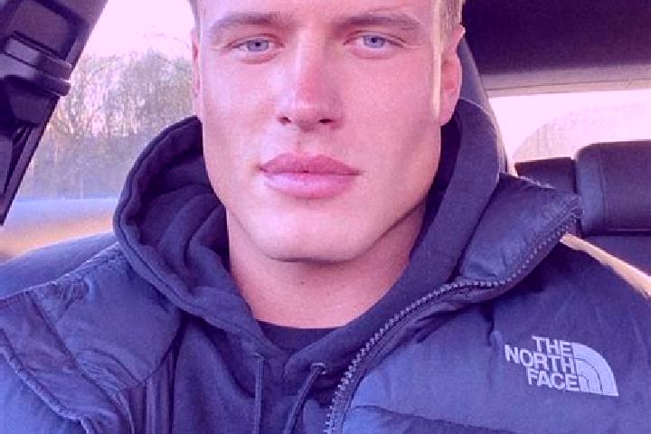 Addison, 32, a black dark-eyed slavic companion based in Qasr al Qarabulli. Offering Erotic Massage, Roleplay, Fetish. Available for incall and outcall, day ...