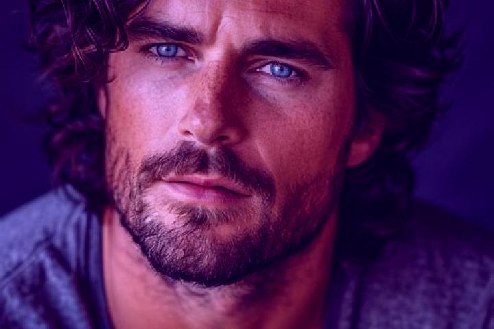 Addison, 32, a chestnut grey-eyed slavic companion based in Toras. Offering Massage, Travel Companion, BDSM. Available for incall and outcall, day and evenin...