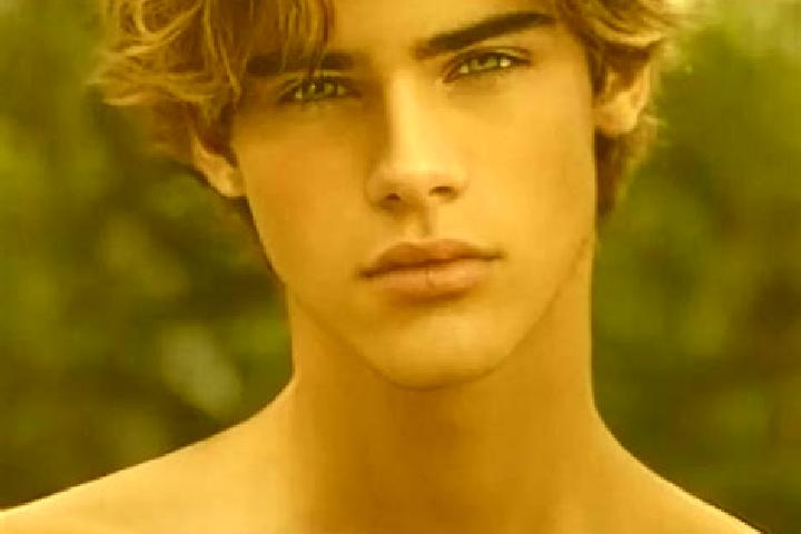 Addison, 32, a dark blonde brown-eyed ebony companion based in Naruto. Offering Duos, OWO, Deep French Kissing, Overnight. Available for incall and outcall, ...
