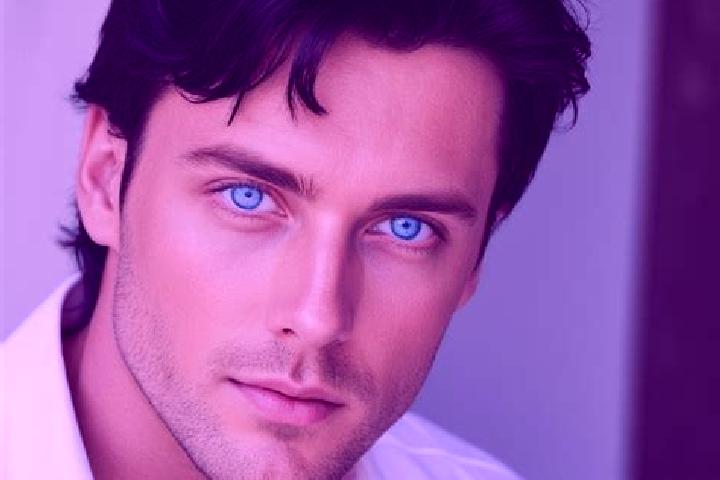 Addison, 32, a red dark-eyed middle eastern companion based in Grushevskaya. Offering Duos, Party Girl, CIM. Available for incall and outcall, day and evenin...