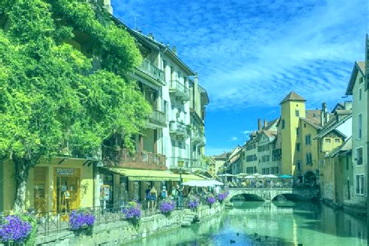 Addison, 32 — Escort in Bienville, France