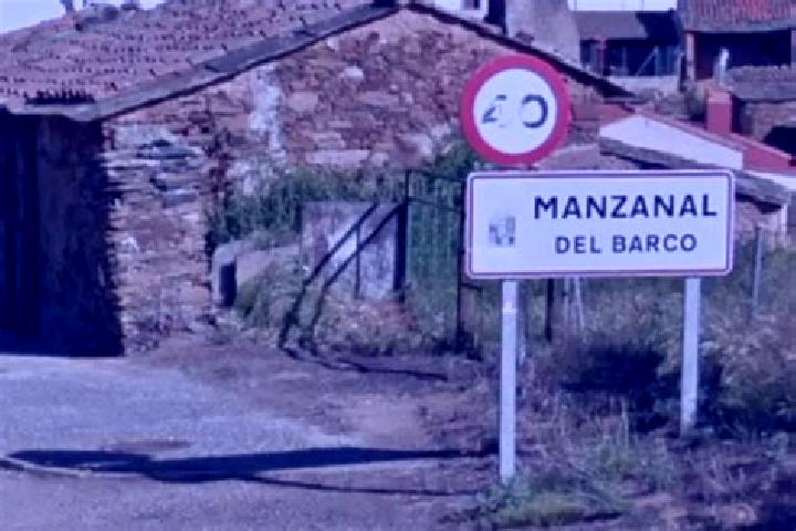 Addison, 32 — Escort in Manzanal del Barco, Spain
