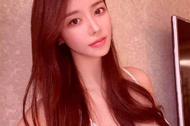 Addison, 32 — Escort in Niucheng, China