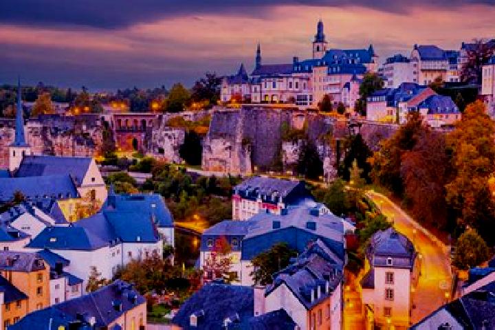 Addison, 32 — Escort in Senningerberg, Luxembourg