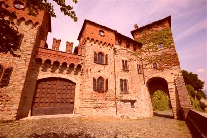 Addison, 32 — Escort in Tagliolo Monferrato, Italy