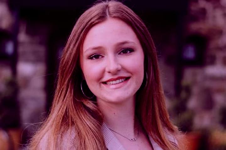 Addison, 32 — Escort in Wenham, United States