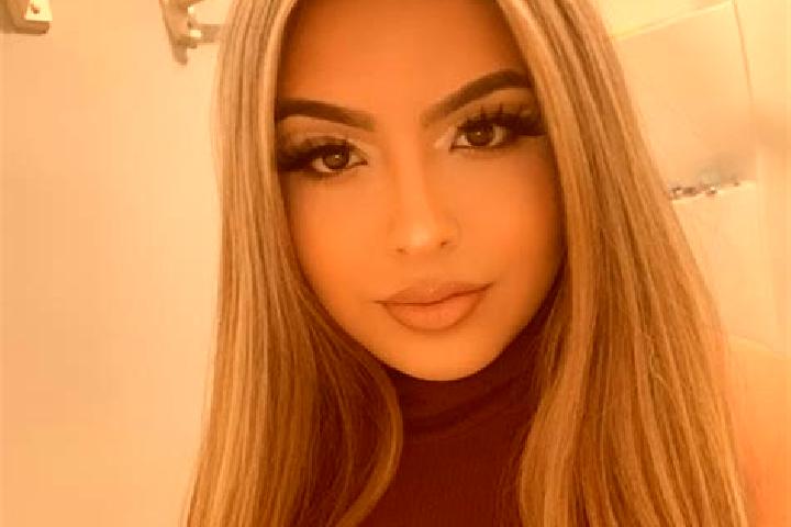 Addison, 33, a auburn blue-eyed mixed companion based in El Manguito. Offering A-Level, Striptease, Duos, 69. Available for incall and outcall, overnight boo...