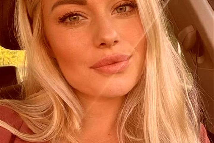 Addison, 33, a blonde hazel-eyed mixed companion based in Dingzhou. Offering Domination, Deep French Kissing, Tantra, Striptease, Couples. Available for inca...