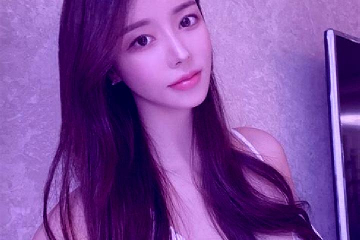 Addison, 33 — Escort in Gaojiacun, China