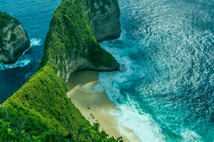 Addison, 33 — Escort in Klumbu, Indonesia