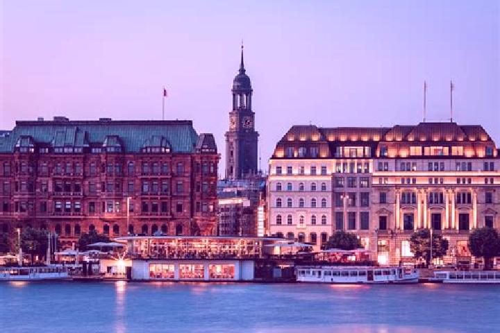 Addison, 33 — Escort in Skoellersta, Sweden