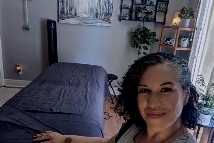 Addison, 34, a black grey-eyed mediterranean companion based in La Prairie. Offering Striptease, CIM, Massage. Available for incall and outcall, overnight bo...