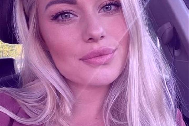 Addison, 34, a blonde hazel-eyed mediterranean companion based in Atulayan. Offering OWO, Roleplay, Party Girl, Prostate Massage, Dinner Date. Available for ...
