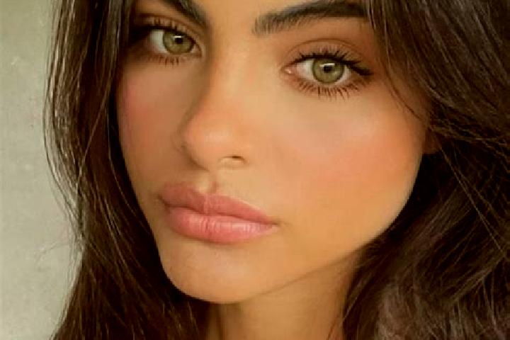 Addison, 34, a brunette dark-eyed indian companion based in Nykobing Mors. Offering A-Level, Tantra, Dinner Date. Available for incall and outcall, day and e...