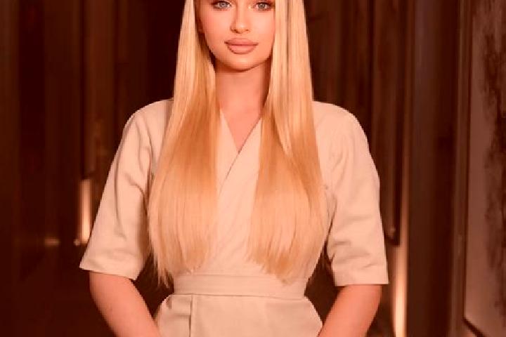 Addison, 34, a chestnut blue-eyed slavic companion based in Grand-Deboua. Offering Tantra, Erotic Massage, Prostate Massage, Fetish. Available for incall and...
