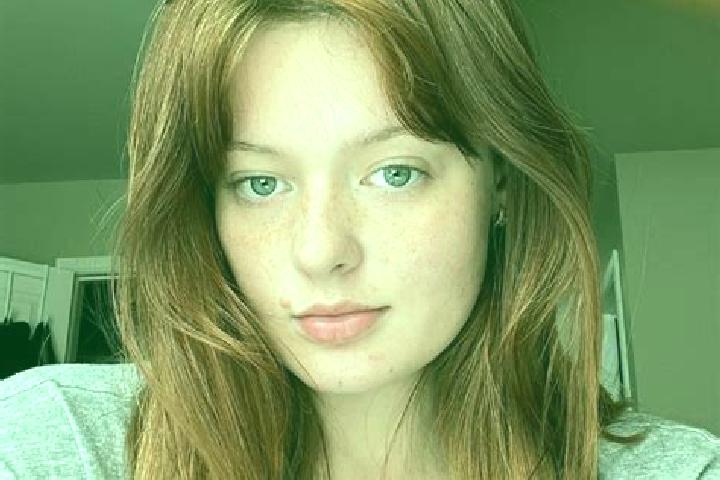 Addison, 34, a red brown-eyed caucasian companion based in Gulpen. Offering A-Level, Striptease, Fetish, Erotic Massage. Available for incall and outcall, da...